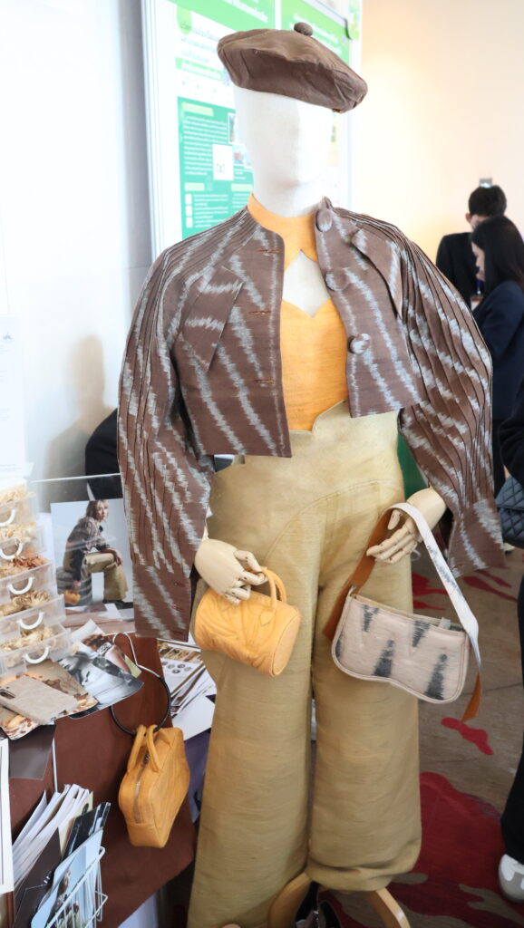 ผลิตภัณฑ์เครื่องแต่งกายจากแบรนด์ MUW.official
